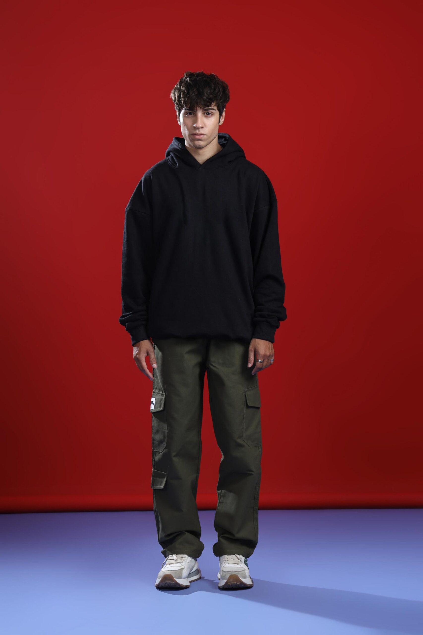 BLACK OVERSIZED BASIC HOODIE