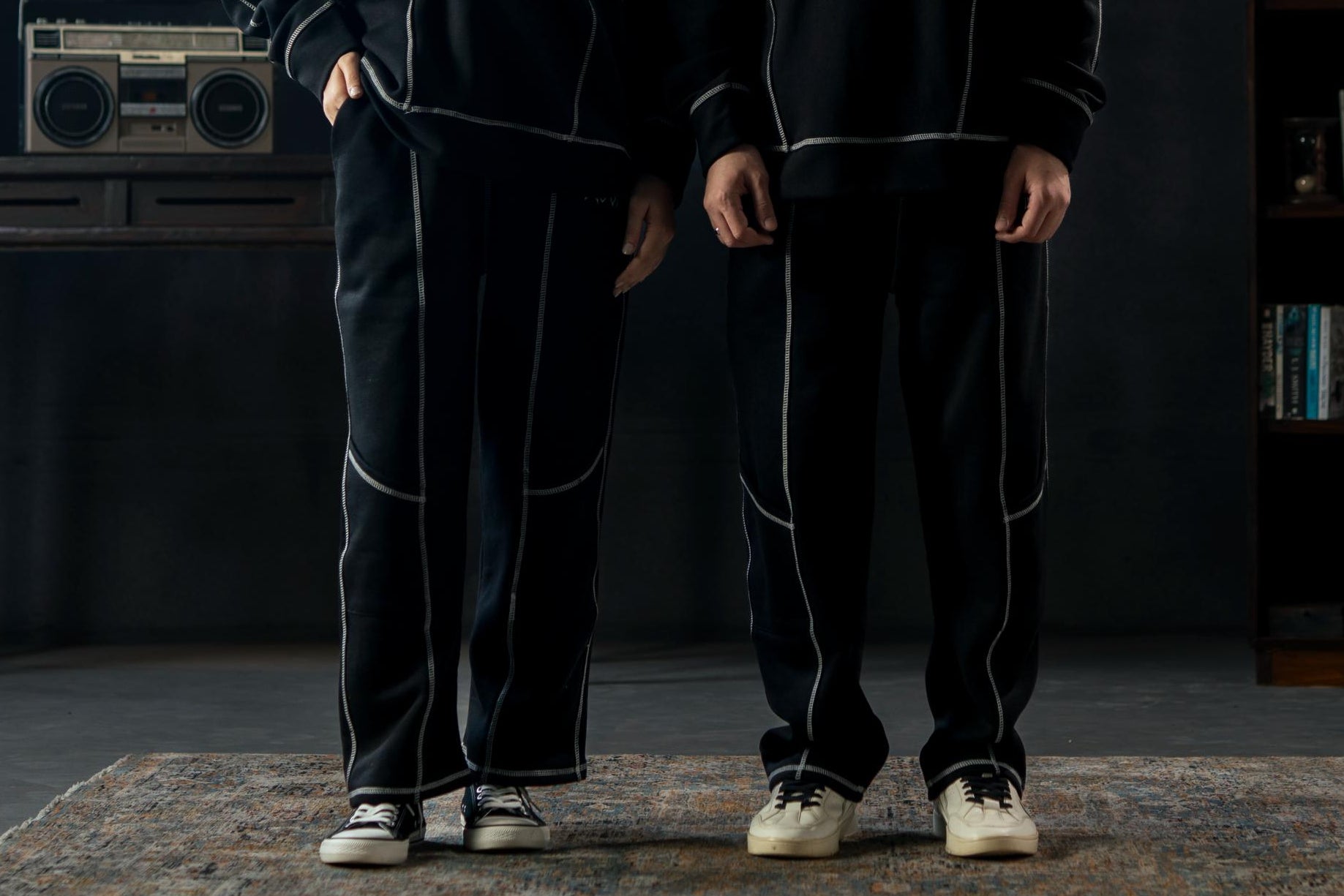 THREAD THEORY CONTRAST CARGO