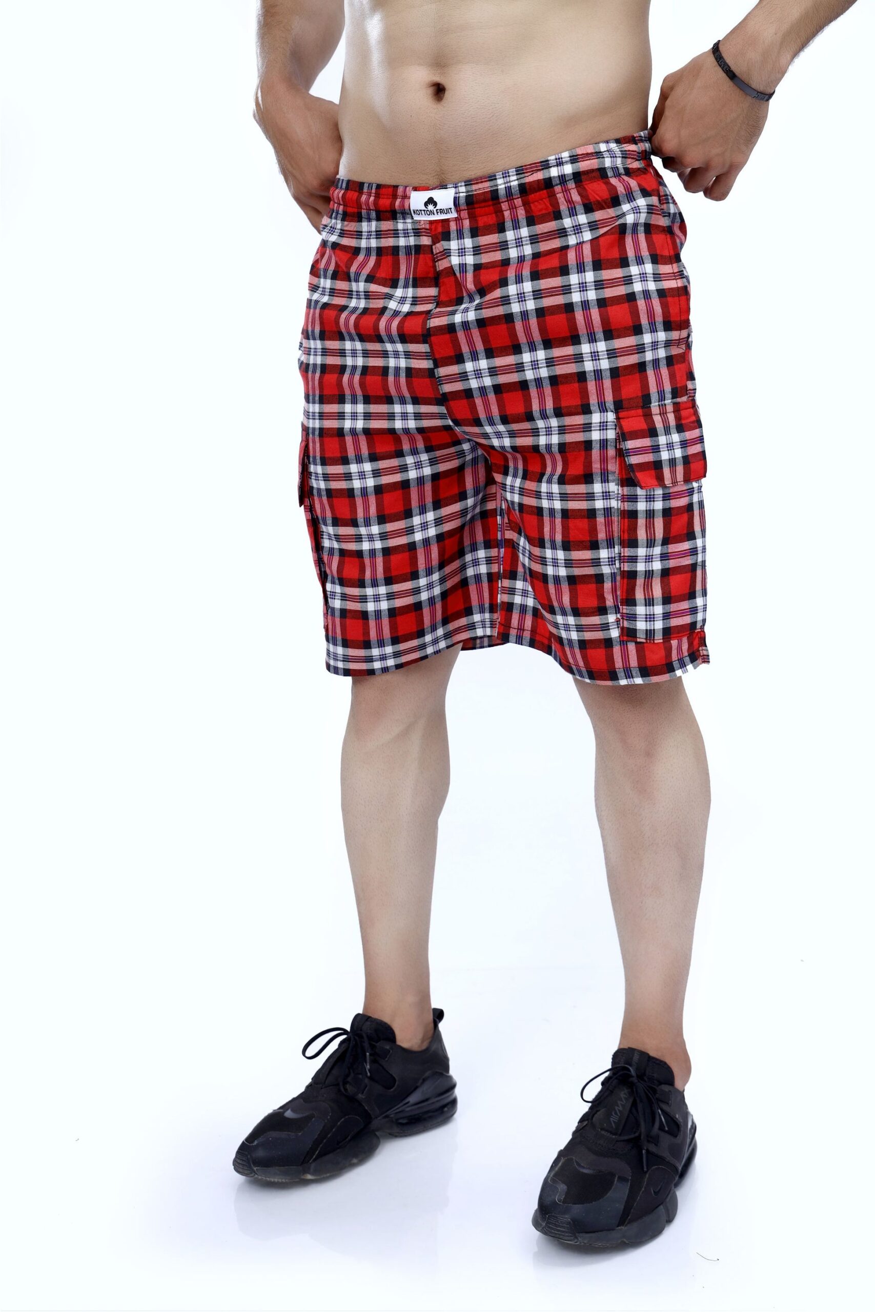RED CHECKERED SHORT Hover