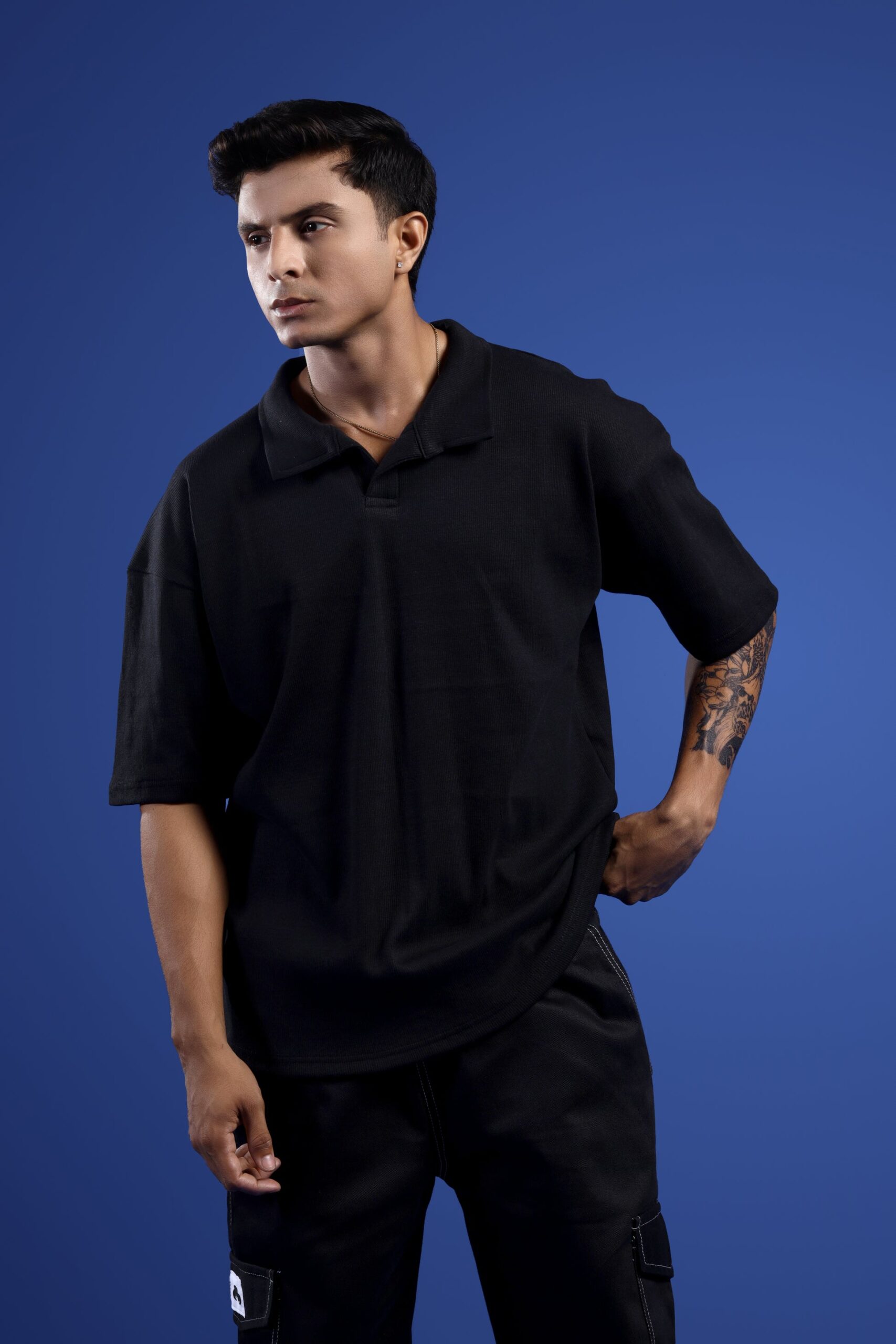 MIDNIGHT BLACK JOHNNY COLLAR POLO T-SHIRT Hover