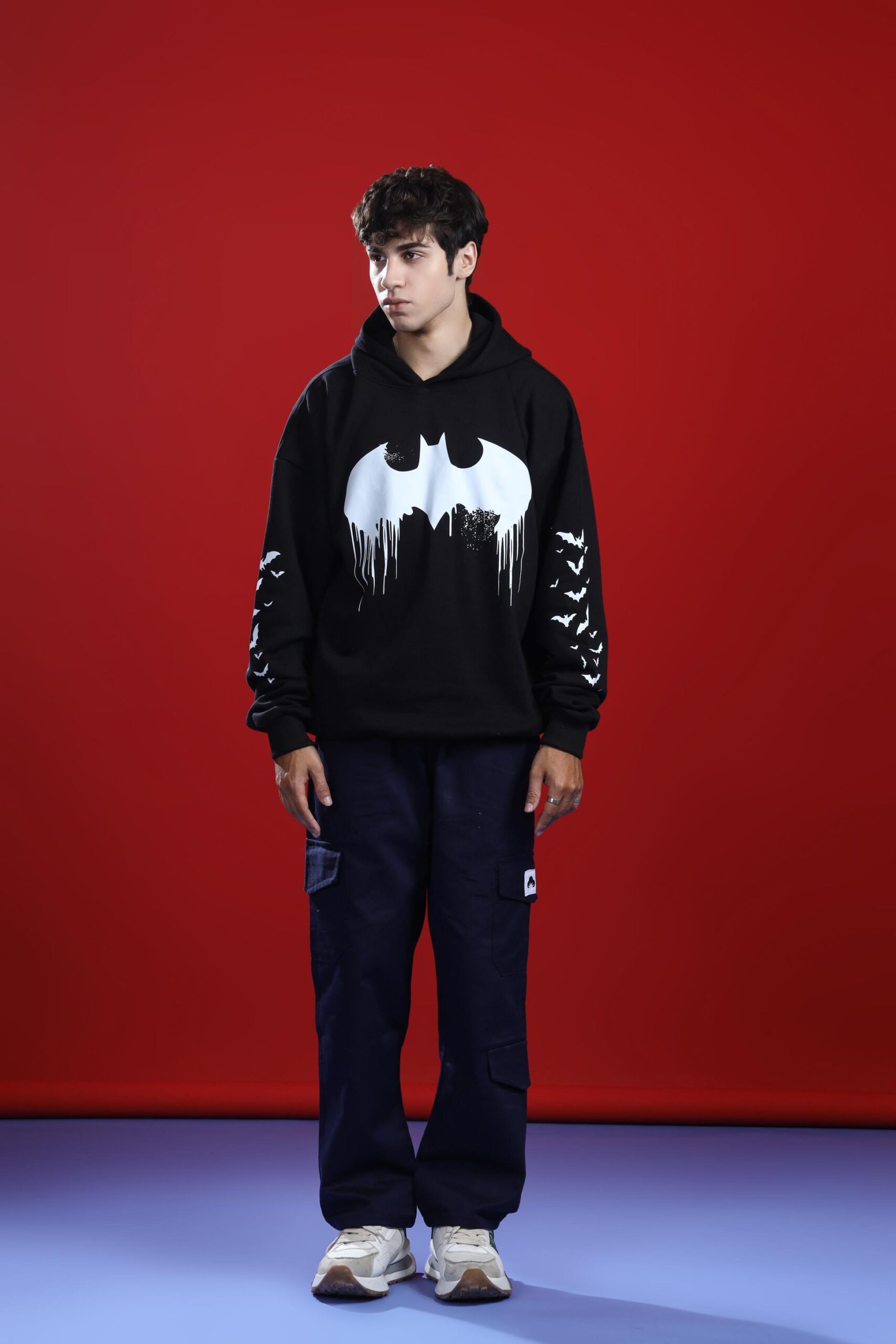 BATMAN OVERSIZED HOODIE Hover